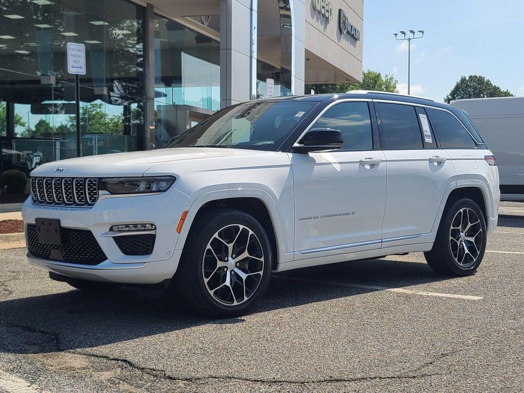 used 2022 Jeep Grand Cherokee car, priced at $44,900