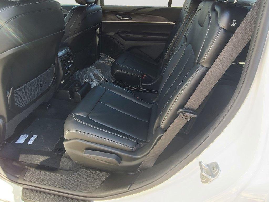 new 2025 Jeep Grand Cherokee L car, priced at $43,966
