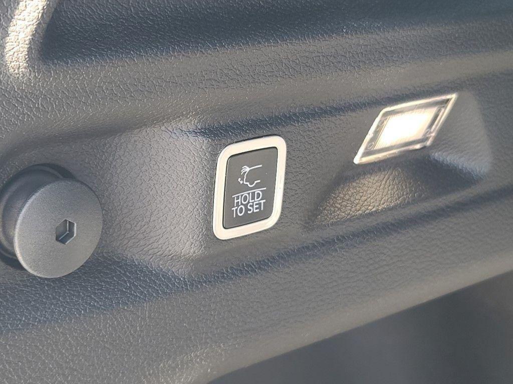 new 2025 Jeep Grand Cherokee L car, priced at $43,966