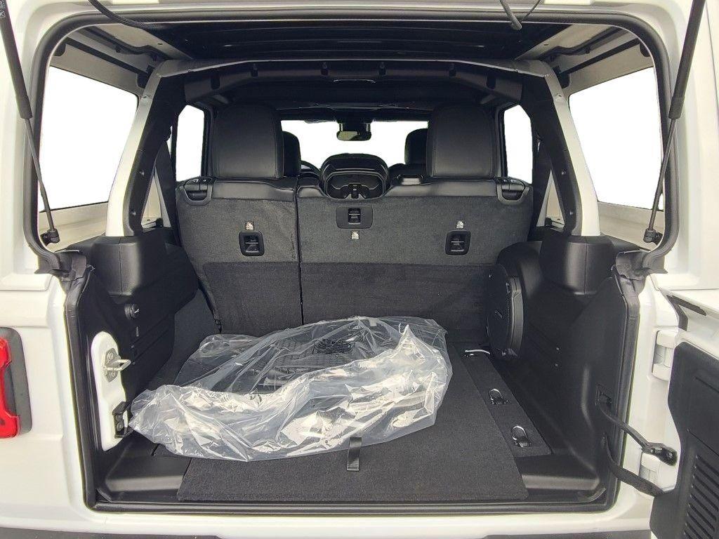 new 2025 Jeep Wrangler car, priced at $62,374