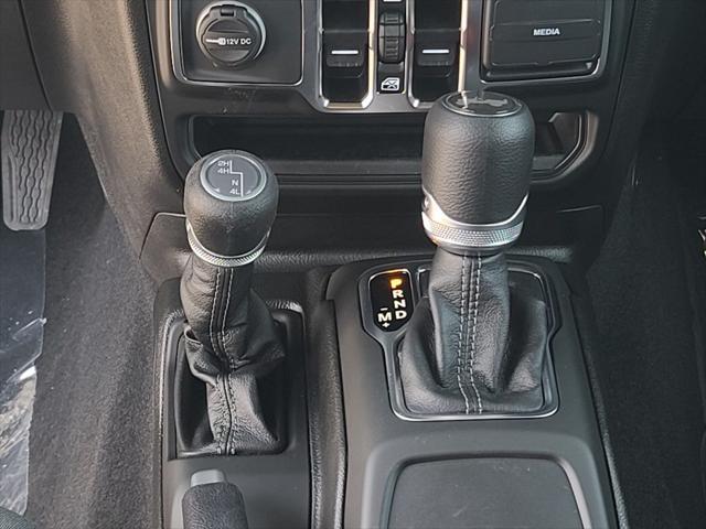 new 2025 Jeep Wrangler car, priced at $51,670