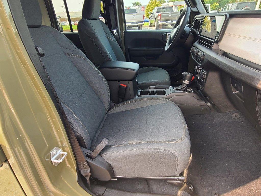new 2025 Jeep Wrangler car, priced at $47,540