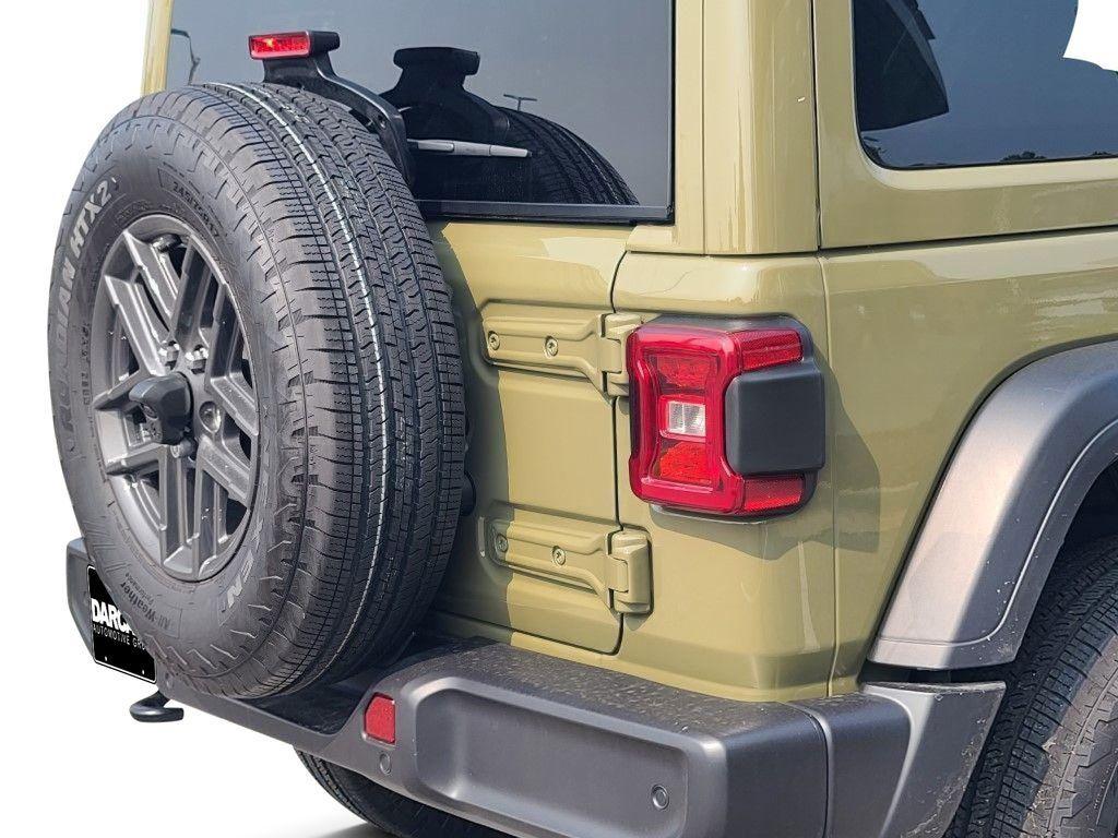 new 2025 Jeep Wrangler car, priced at $47,540