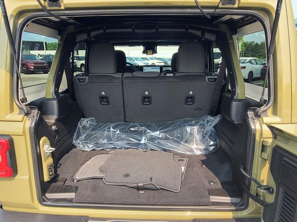 new 2025 Jeep Wrangler car, priced at $47,540