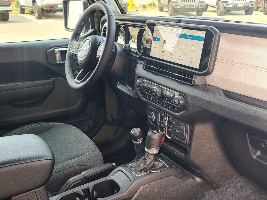 new 2025 Jeep Wrangler car, priced at $47,540