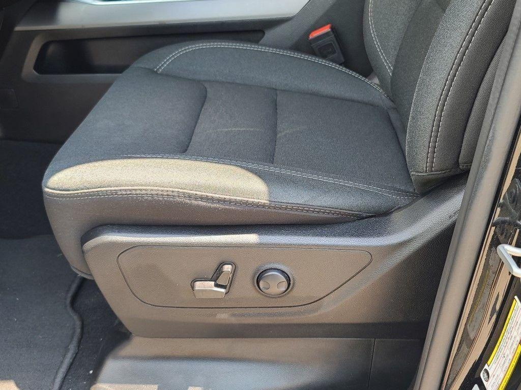 used 2025 Ram 1500 car, priced at $40,500