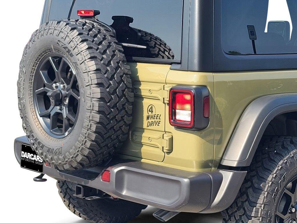 new 2025 Jeep Wrangler car, priced at $47,256