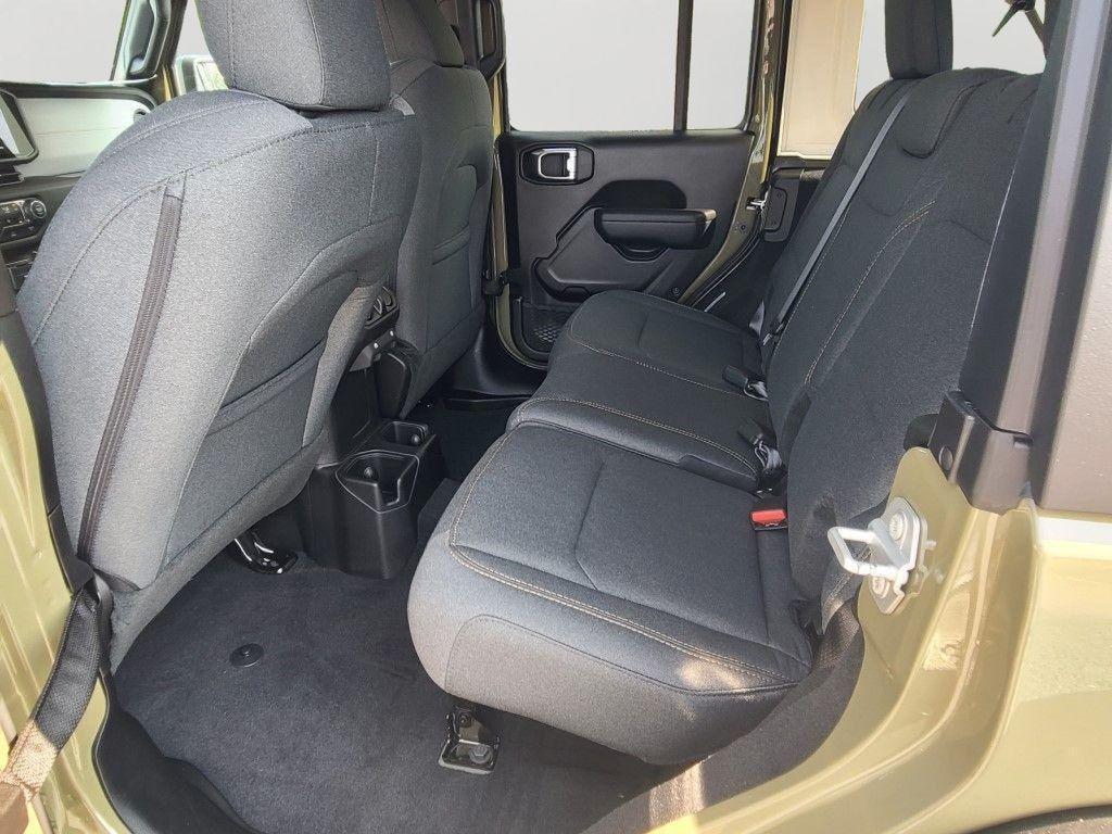 new 2025 Jeep Wrangler car, priced at $47,256