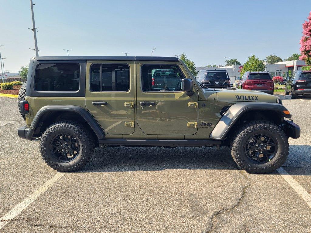 new 2025 Jeep Wrangler car, priced at $47,256