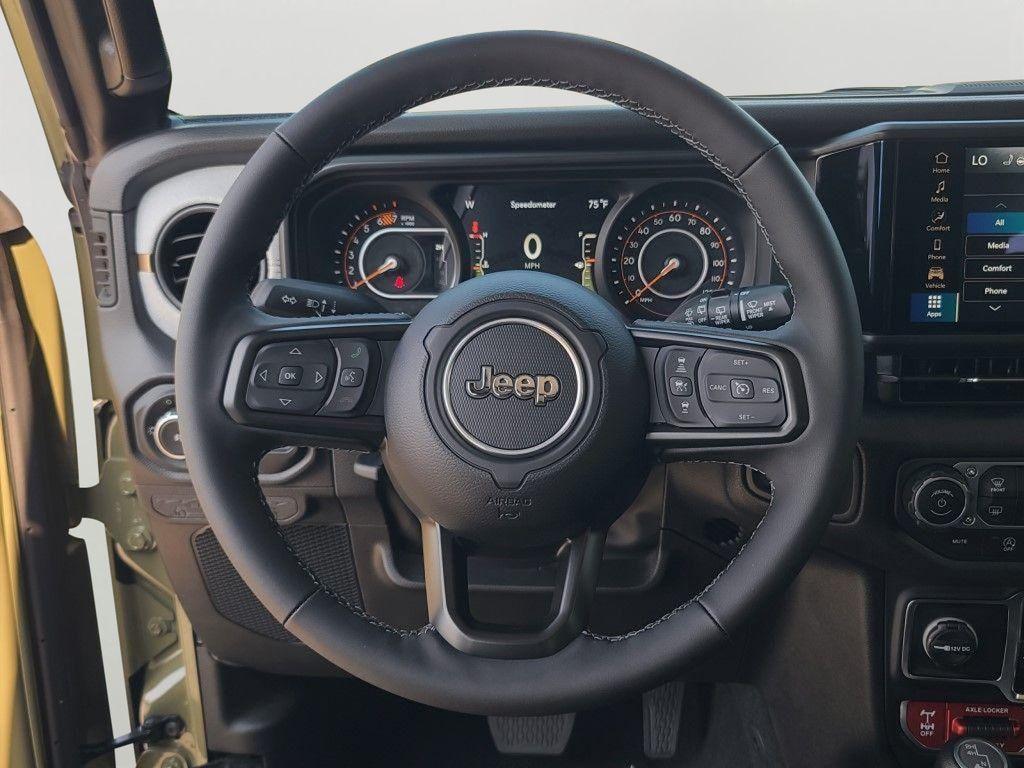 new 2025 Jeep Wrangler car, priced at $47,256