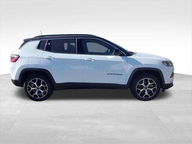 new 2025 Jeep Compass car, priced at $33,995