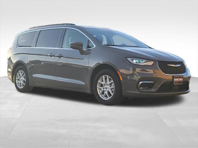 used 2022 Chrysler Pacifica car, priced at $21,395