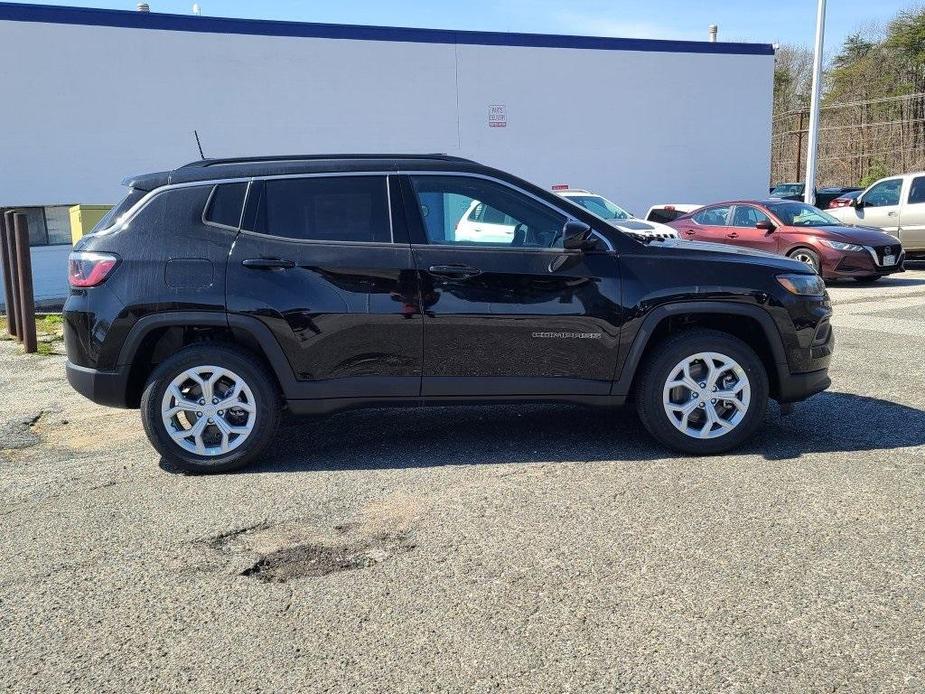 new 2024 Jeep Compass car, priced at $30,326