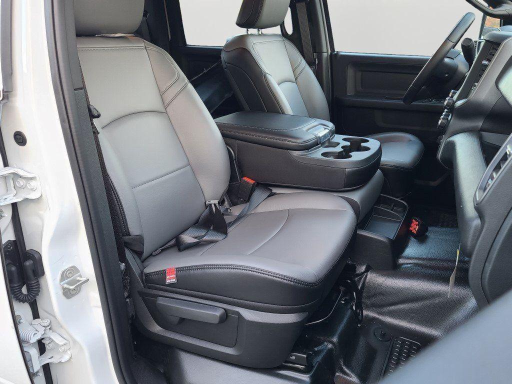 new 2024 Ram 2500 car, priced at $69,400