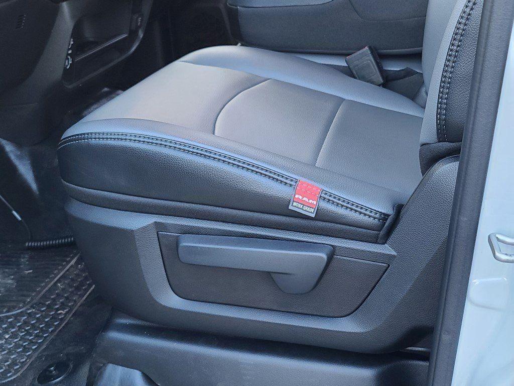 new 2024 Ram 2500 car, priced at $69,400