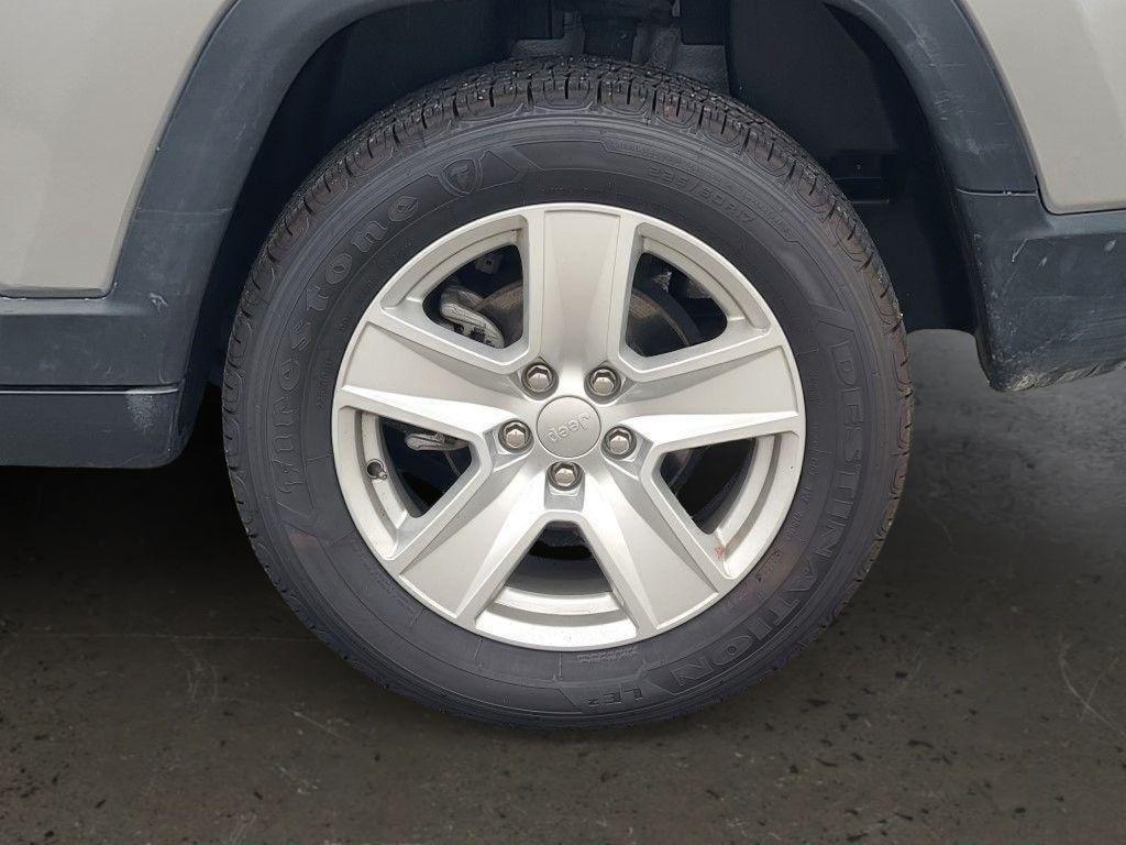 used 2022 Jeep Compass car, priced at $20,900