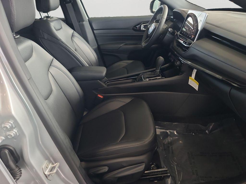 new 2026 Jeep Compass car, priced at $36,120