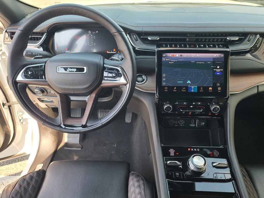 used 2022 Jeep Grand Cherokee car, priced at $41,300
