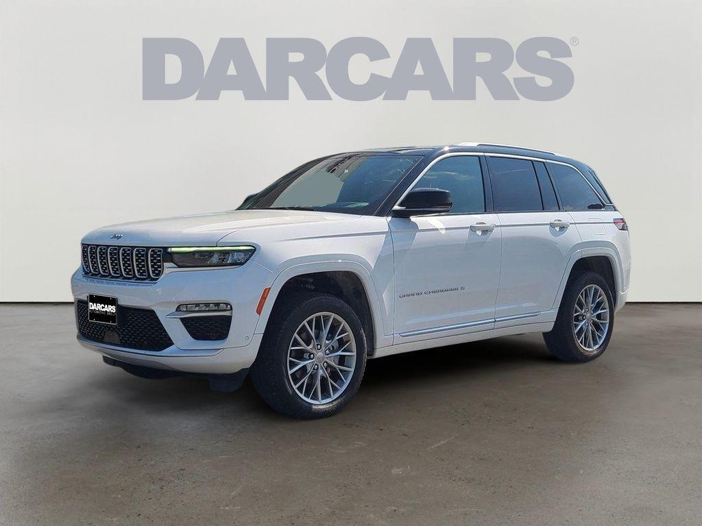 used 2022 Jeep Grand Cherokee car, priced at $39,800