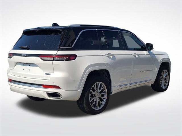 used 2022 Jeep Grand Cherokee car, priced at $43,900