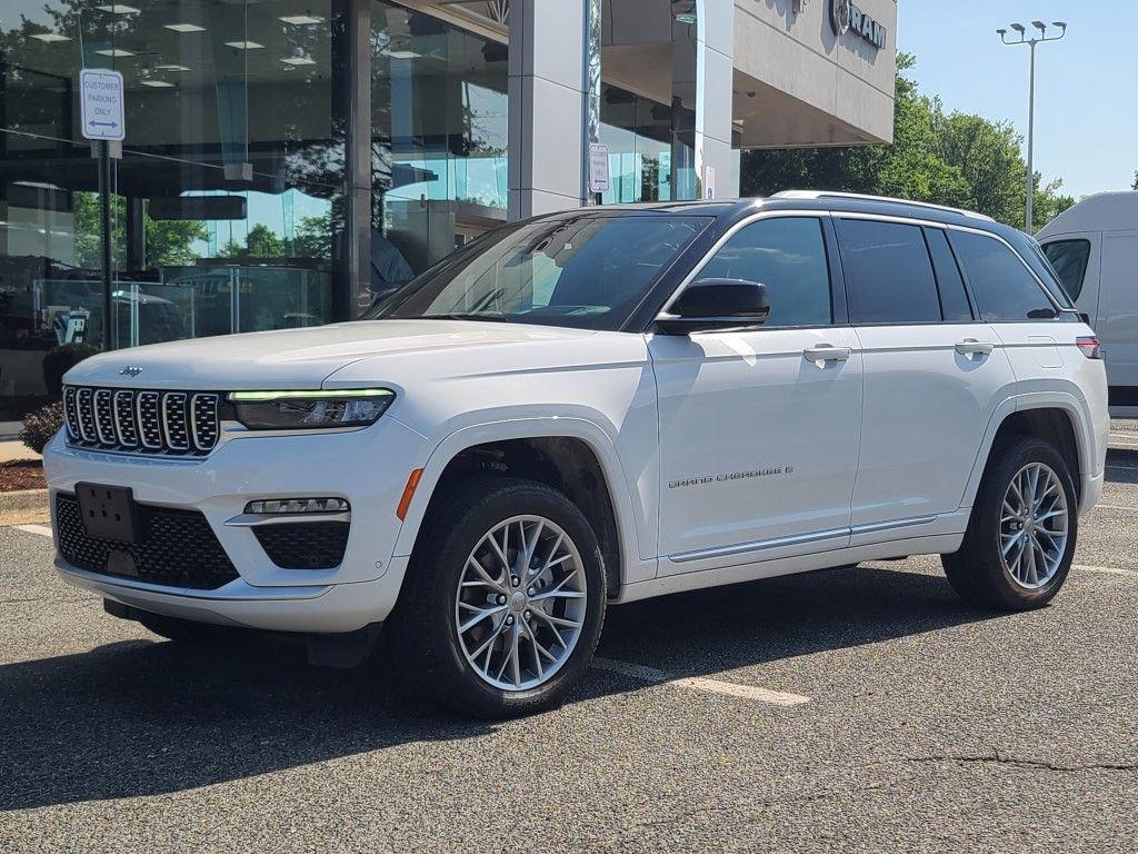 used 2022 Jeep Grand Cherokee car, priced at $41,300