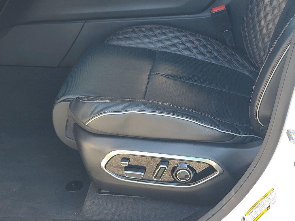 used 2022 Jeep Grand Cherokee car, priced at $41,300