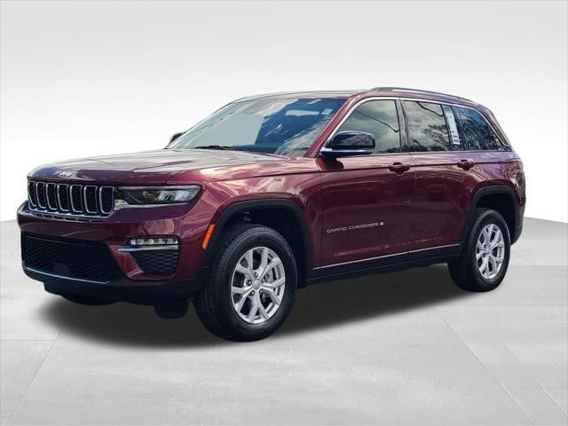 used 2022 Jeep Grand Cherokee car, priced at $31,399