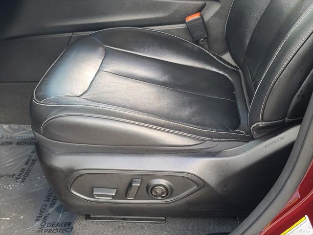 used 2022 Jeep Grand Cherokee car, priced at $31,399