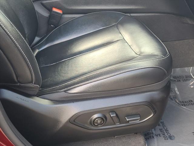 used 2022 Jeep Grand Cherokee car, priced at $31,399