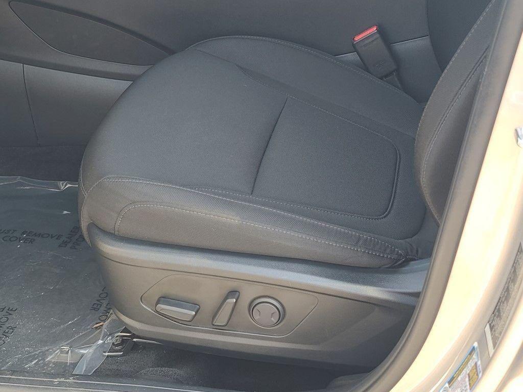 used 2025 Hyundai Tucson car, priced at $25,400