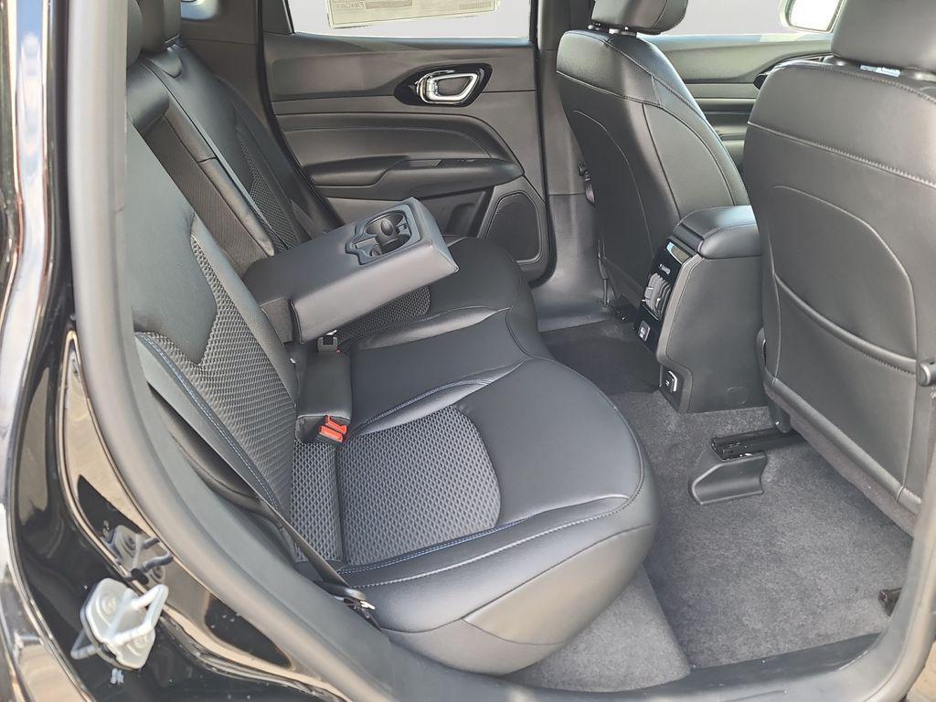 new 2026 Jeep Compass car, priced at $32,185