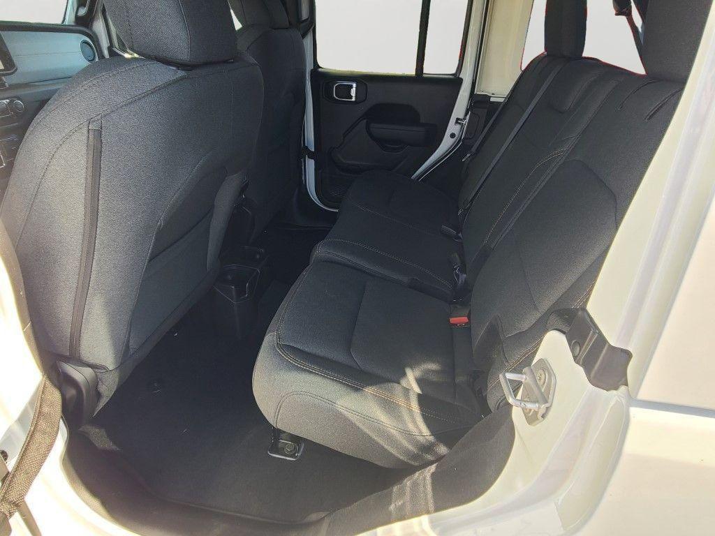 new 2025 Jeep Wrangler car, priced at $47,507
