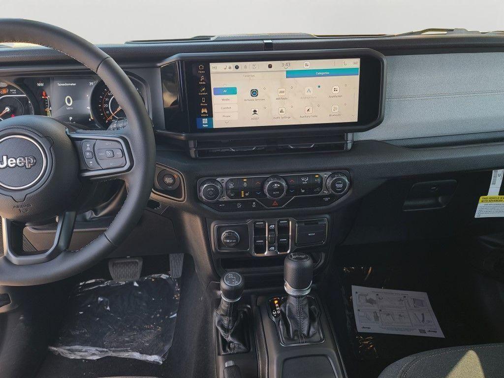 new 2025 Jeep Wrangler car, priced at $47,507