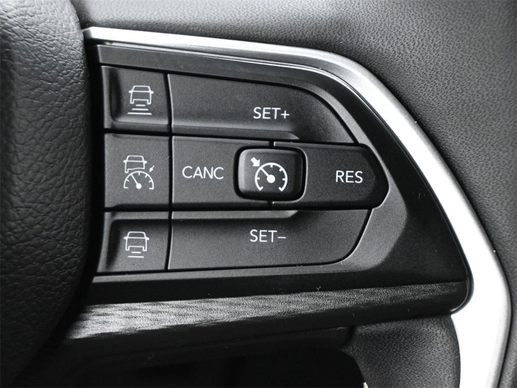 used 2023 Jeep Grand Cherokee L car, priced at $31,000