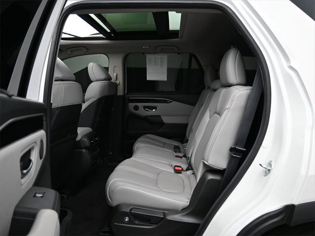 used 2024 Honda Pilot car, priced at $43,000