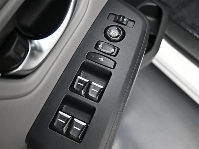 used 2024 Honda Pilot car, priced at $43,000