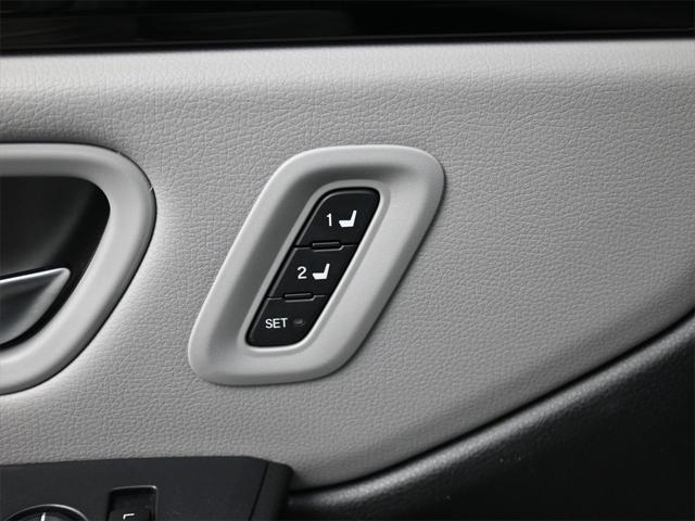 used 2024 Honda Pilot car, priced at $43,000