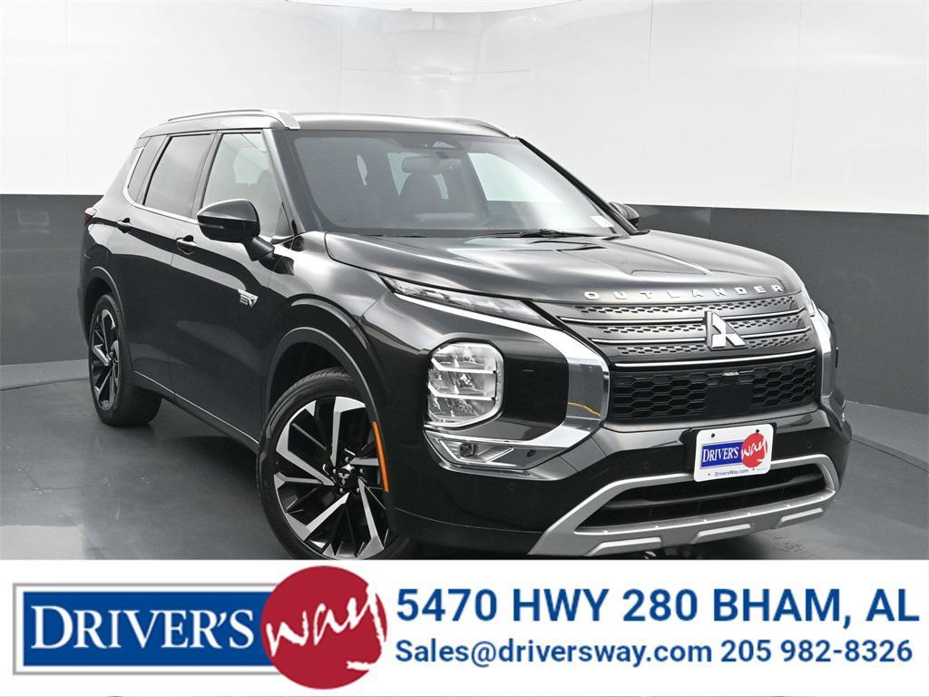 used 2023 Mitsubishi Outlander PHEV car, priced at $30,000