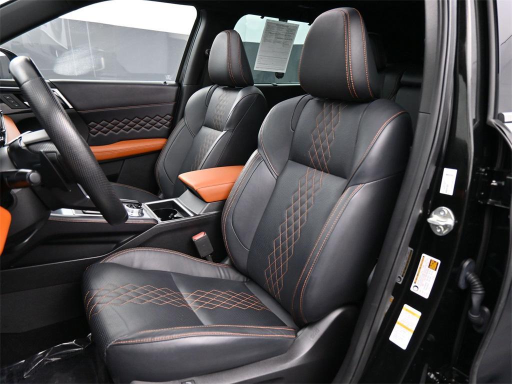 used 2023 Mitsubishi Outlander PHEV car, priced at $30,000
