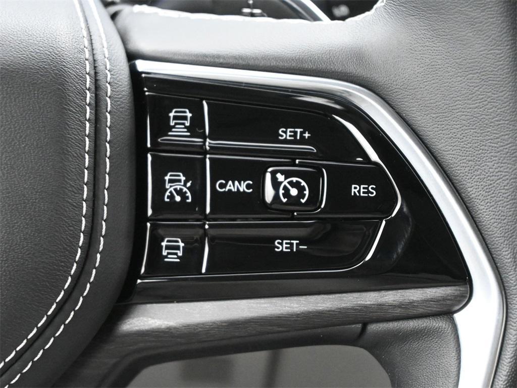 used 2022 Jeep Grand Cherokee car, priced at $36,500