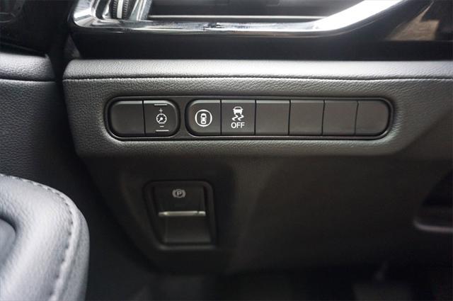 used 2022 Acura MDX car, priced at $37,500