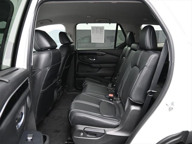 used 2024 Honda Pilot car, priced at $40,997