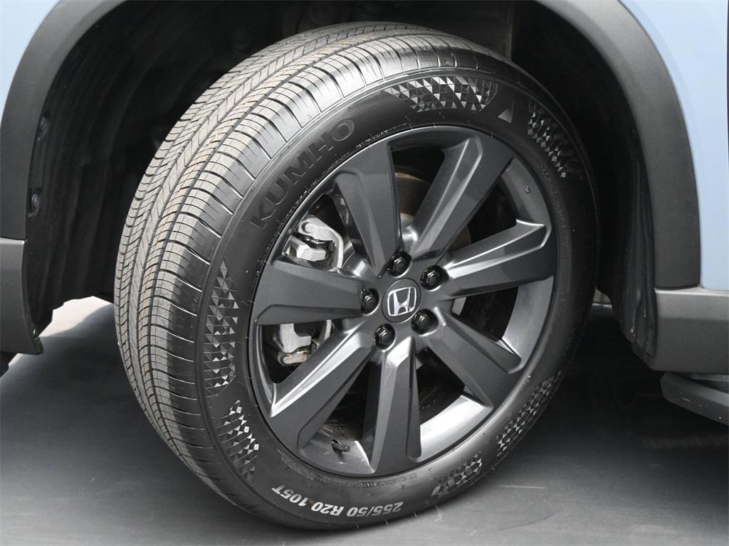 used 2023 Honda Pilot car, priced at $30,750