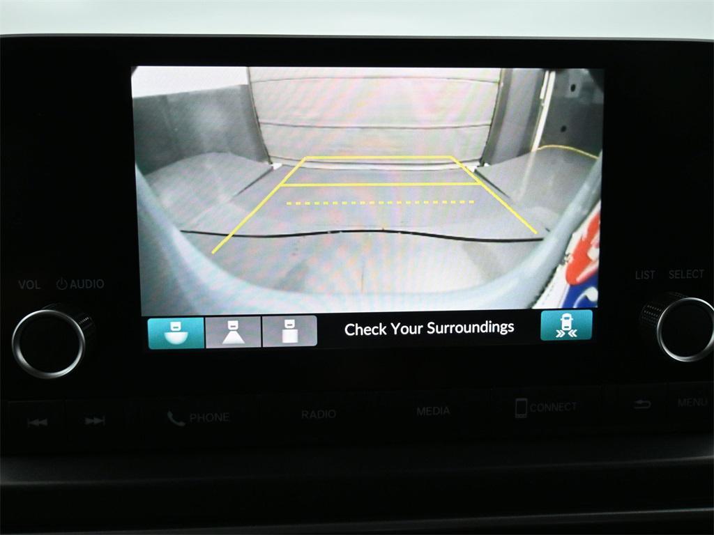 used 2023 Honda Pilot car, priced at $30,750