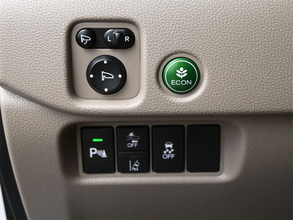 used 2022 Honda Pilot car, priced at $37,500