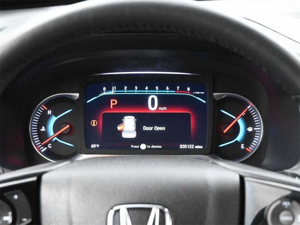 used 2022 Honda Pilot car, priced at $37,500