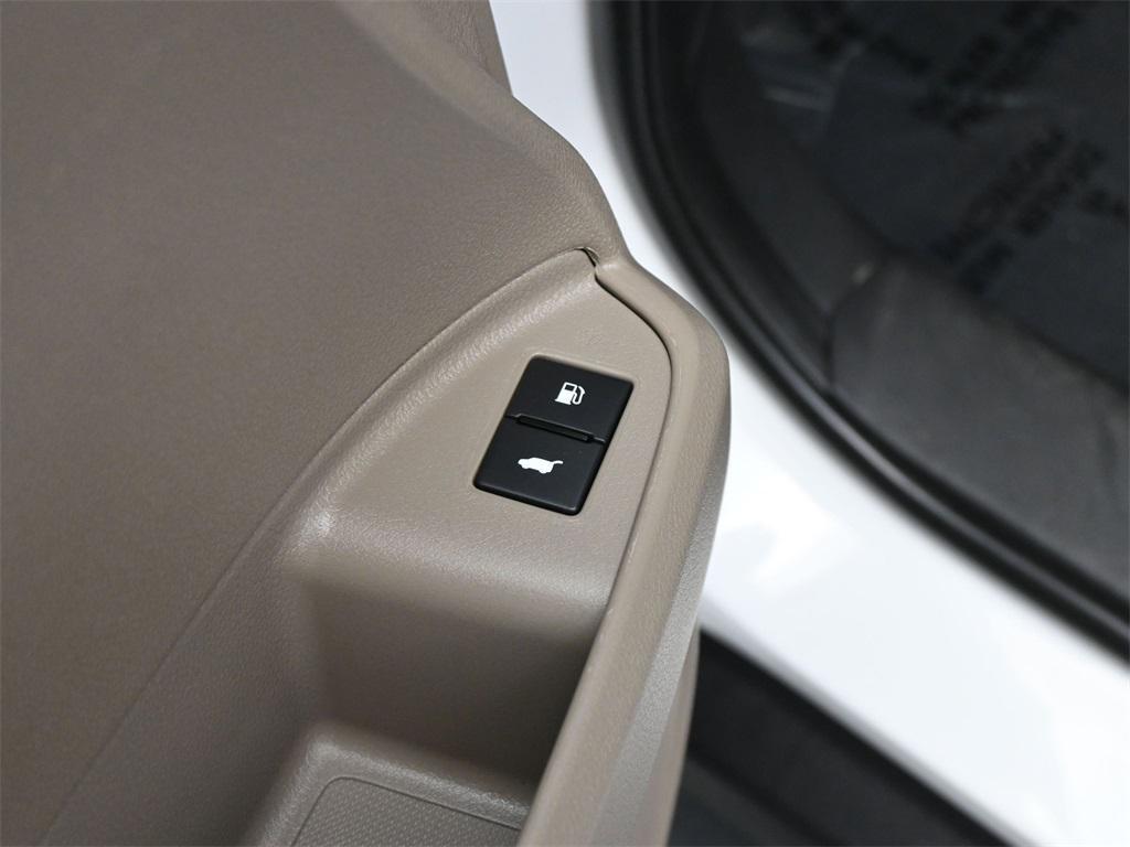 used 2022 Honda Pilot car, priced at $37,500