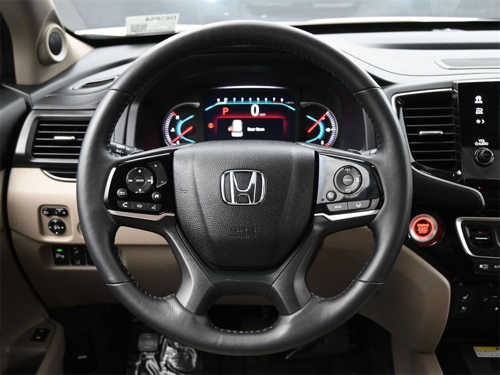 used 2022 Honda Pilot car, priced at $37,500