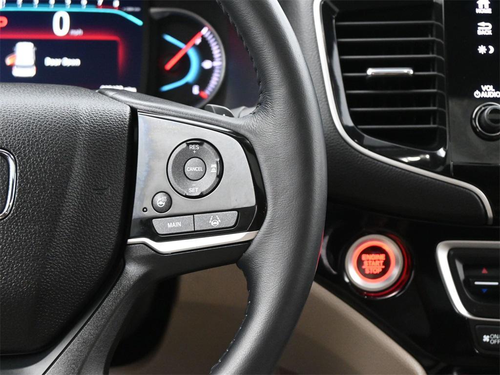 used 2022 Honda Pilot car, priced at $37,500