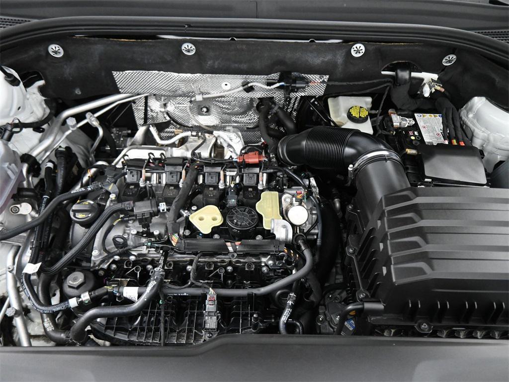 used 2024 Volkswagen Atlas car, priced at $30,500